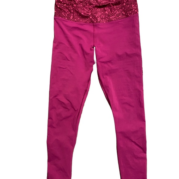 Lululemon Real Quick Tight
Regal Plum / Paradise Geo Regal Plum Multi size 8 - Picture 4 of 5